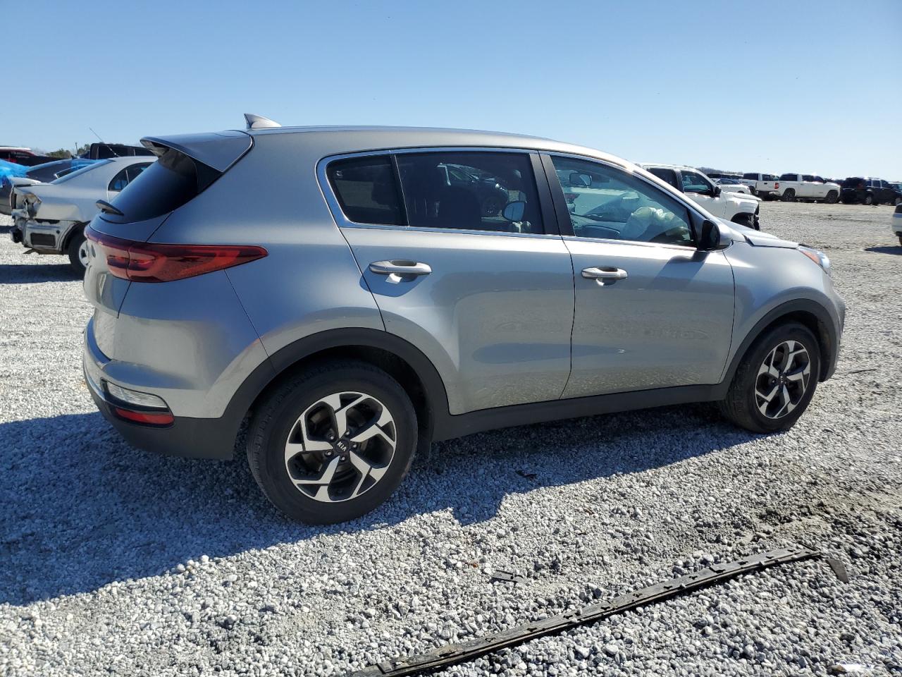 2021 KIA Sportage VIN KNDPM3AC6M7890059 Copart auction photo, front end damage thumbnail 3