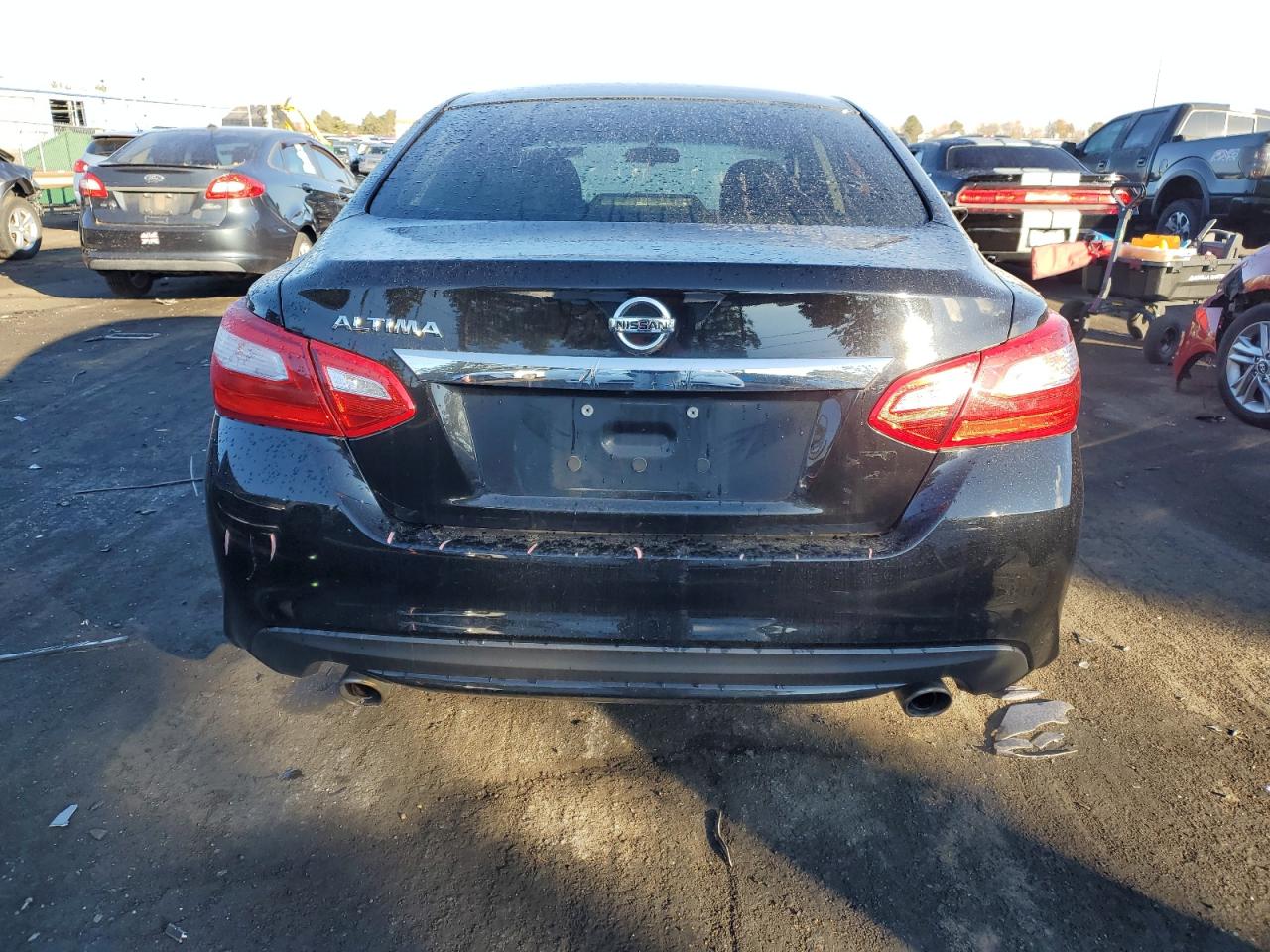 2017 Nissan Altima VIN 1N4AL3AP8HC475615 Copart auction photo, front end damage thumbnail 6