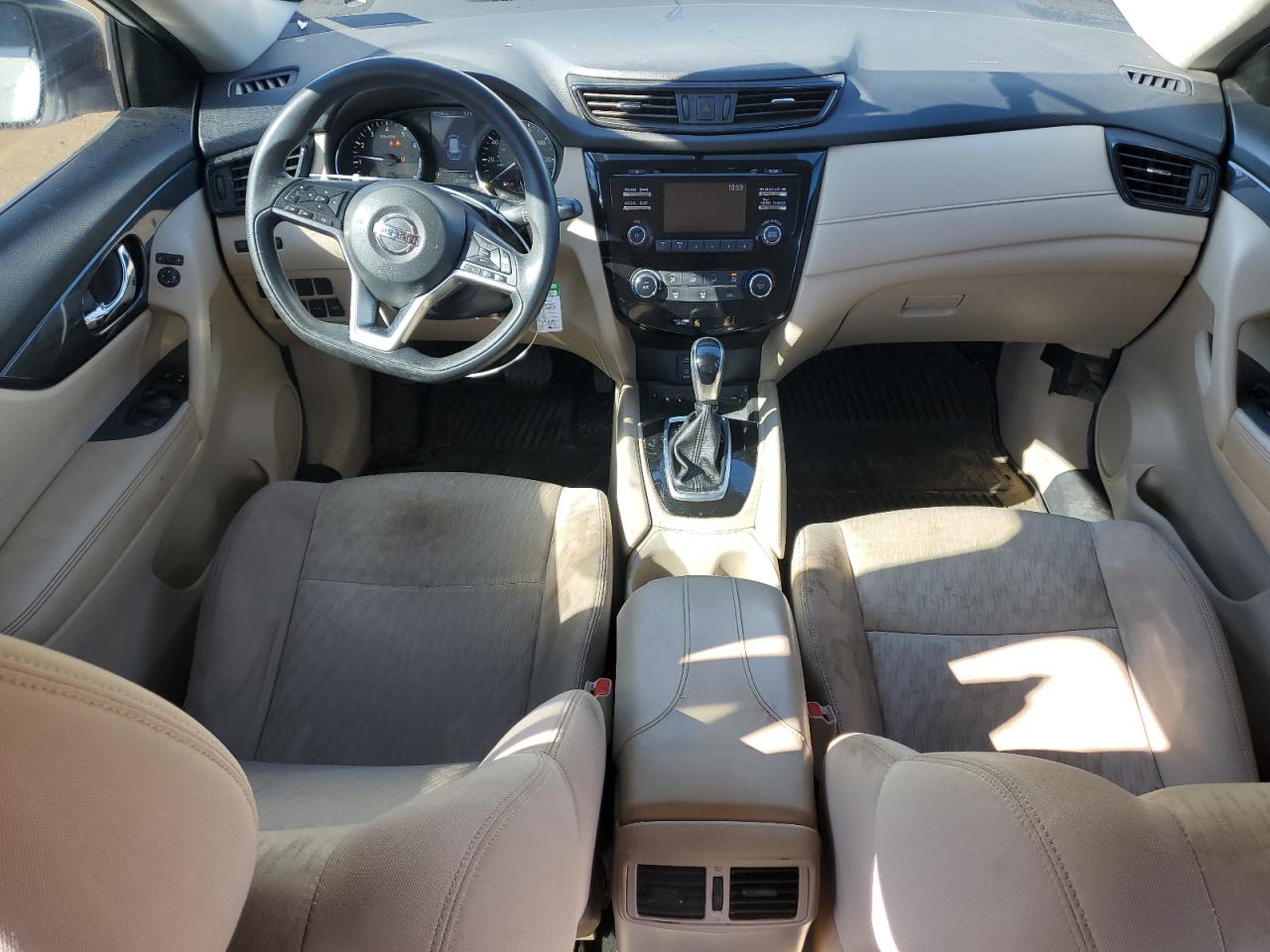2017 Nissan Rogue VIN KNMAT2MT4HP522645 Copart auction photo, front end / minor dent/scratches damage thumbnail 8