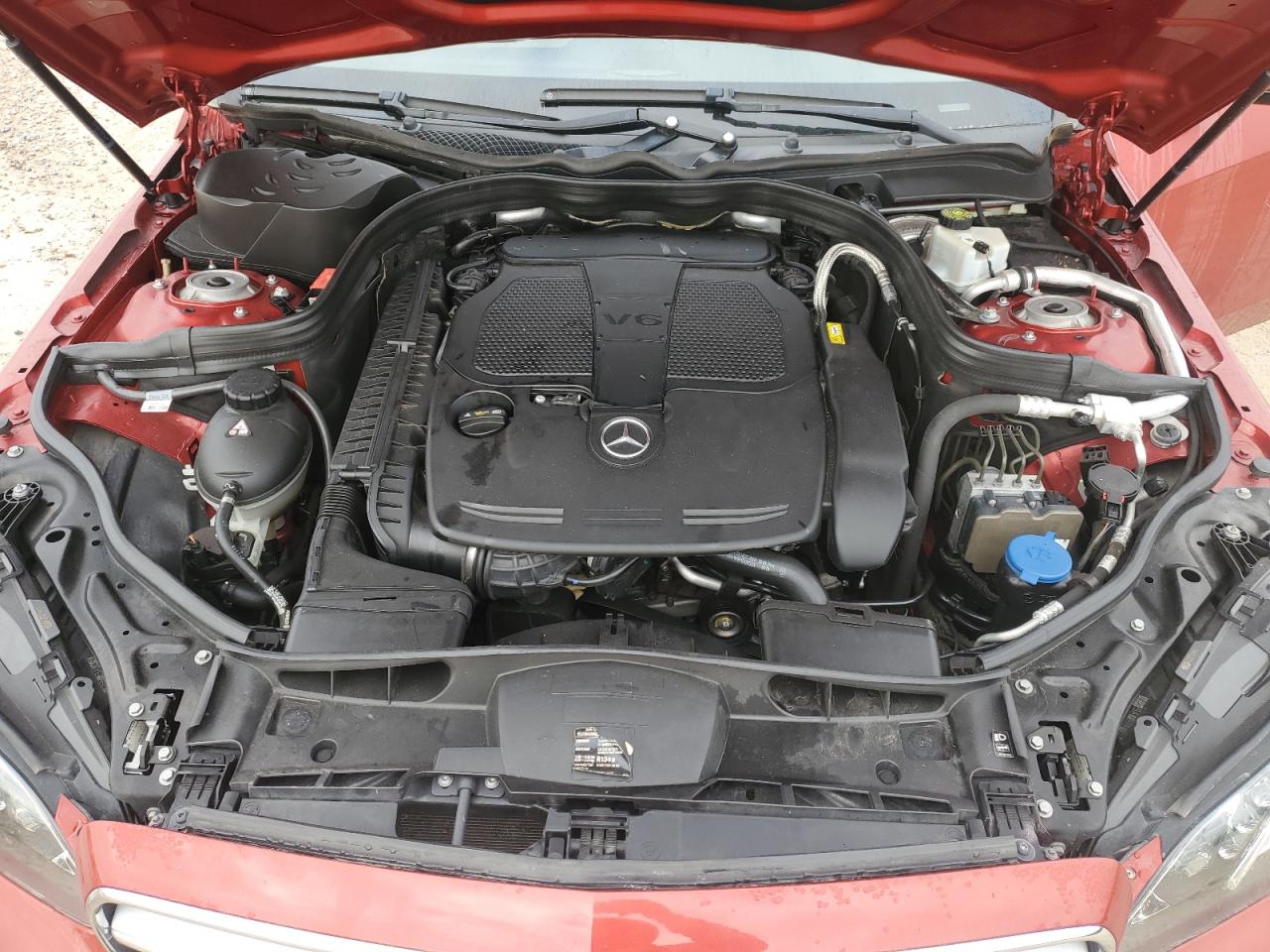 2014 Mercedes-Benz E-klasse VIN WDDHF5KBXEA976372 Copart auction photo, front end / minor dent/scratches damage thumbnail 11