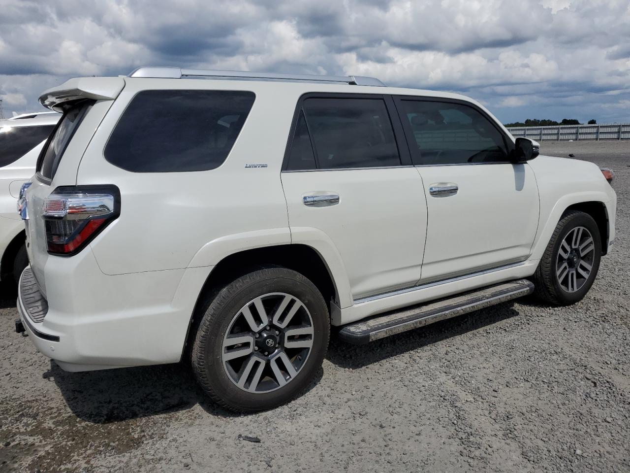 2022 Toyota 4Runner VIN JTEDU5JR7N5258862 Copart auction photo, water/flood damage thumbnail 3