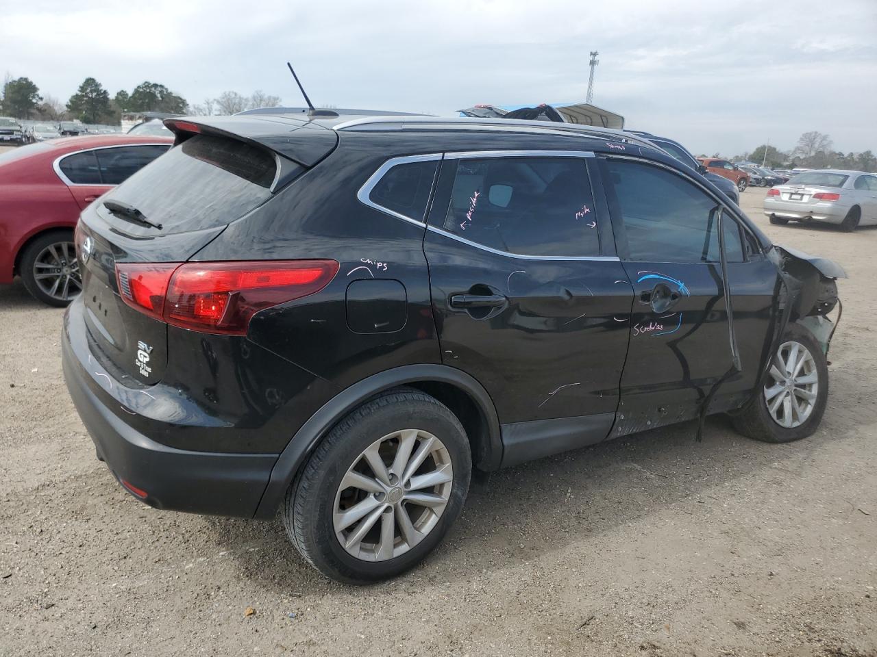 2018 Nissan Rogue VIN JN1BJ1CP9JW185266 Copart auction photo, front end / side damage thumbnail 3