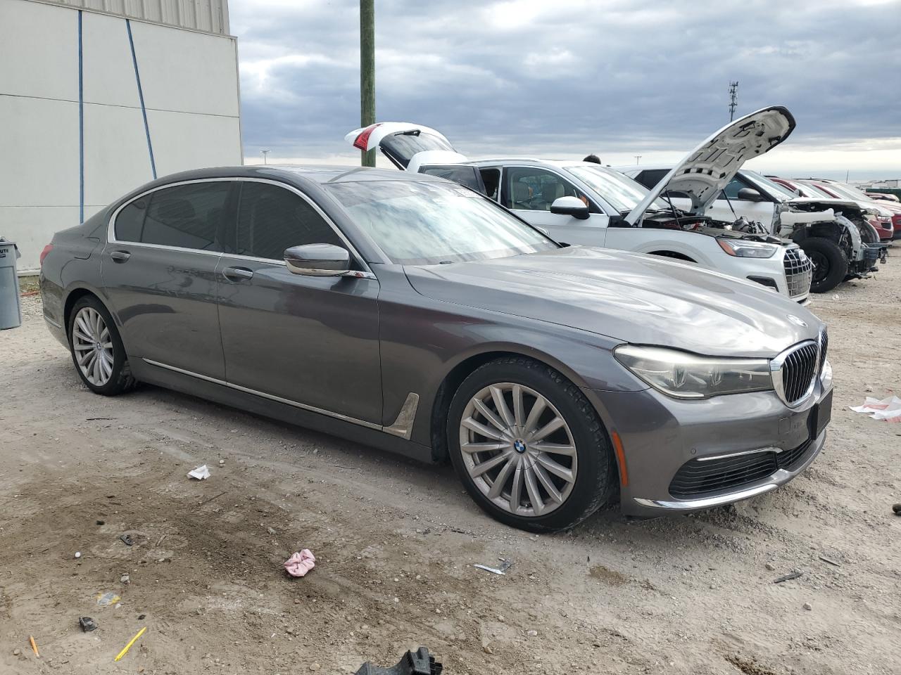 2019 BMW 7er VIN WBA7E2C50KB454532 Copart auction photo, mechanical damage thumbnail 4
