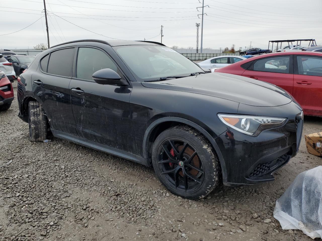 2019 Alfa Romeo Stelvio VIN ZASPAKBN2K7C33296 Copart auction photo, rear end / side damage thumbnail 4