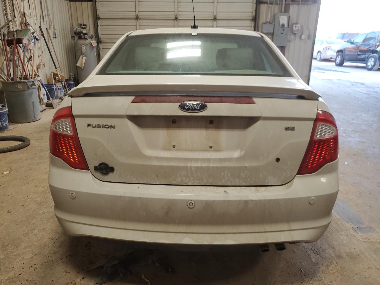 2011 Ford Fusion VIN 3FAHP0HA1BR309268 Copart auction photo, front end / hail damage thumbnail 6
