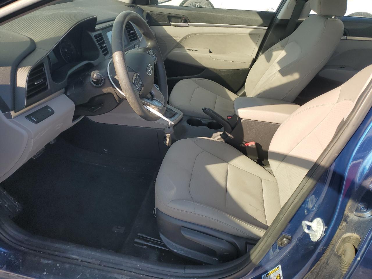 2019 Hyundai Elantra VIN 5NPD74LF7KH496277 Copart auction photo, front end / minor dent/scratches damage thumbnail 7