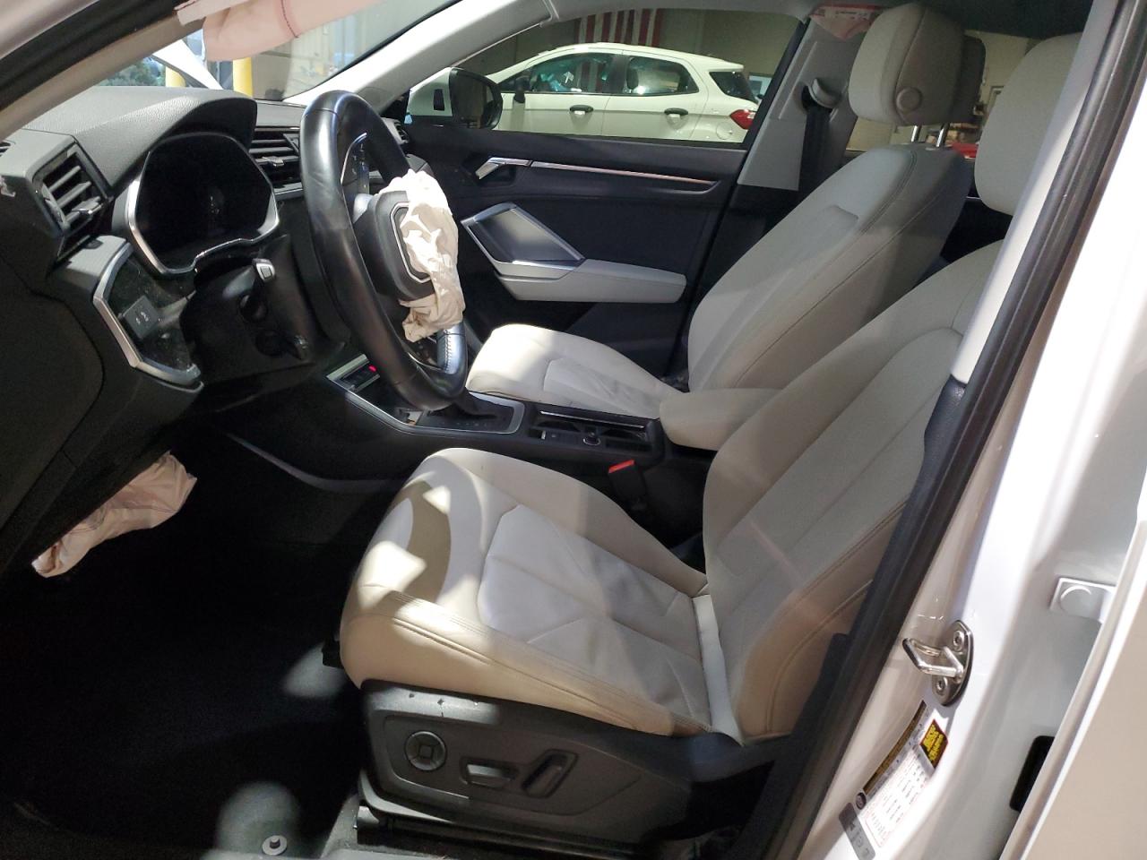 2019 Audi Q3 VIN WA1EECF30K1064220 Copart auction photo, front end damage thumbnail 7
