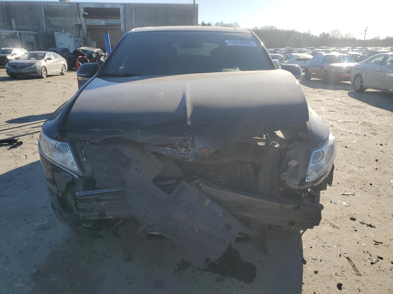 2018 Lincoln MKT VIN 2LMHJ5NK1JBL02422 Copart auction photo, front end / minor dent/scratches damage thumbnail 5