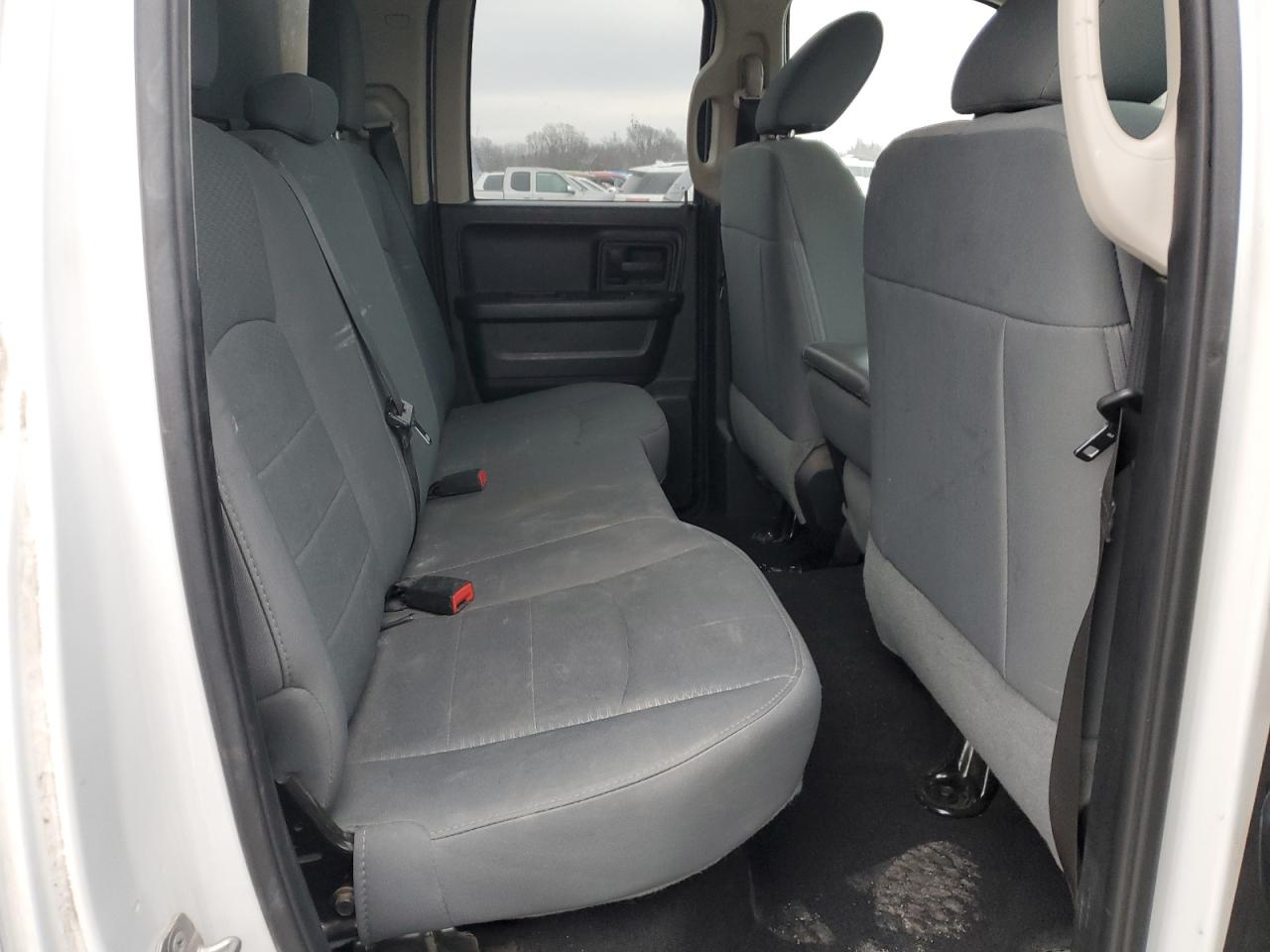 2015 RAM 1500 VIN 1C6RR7FT5FS690694 Copart auction photo, normal wear damage thumbnail 10