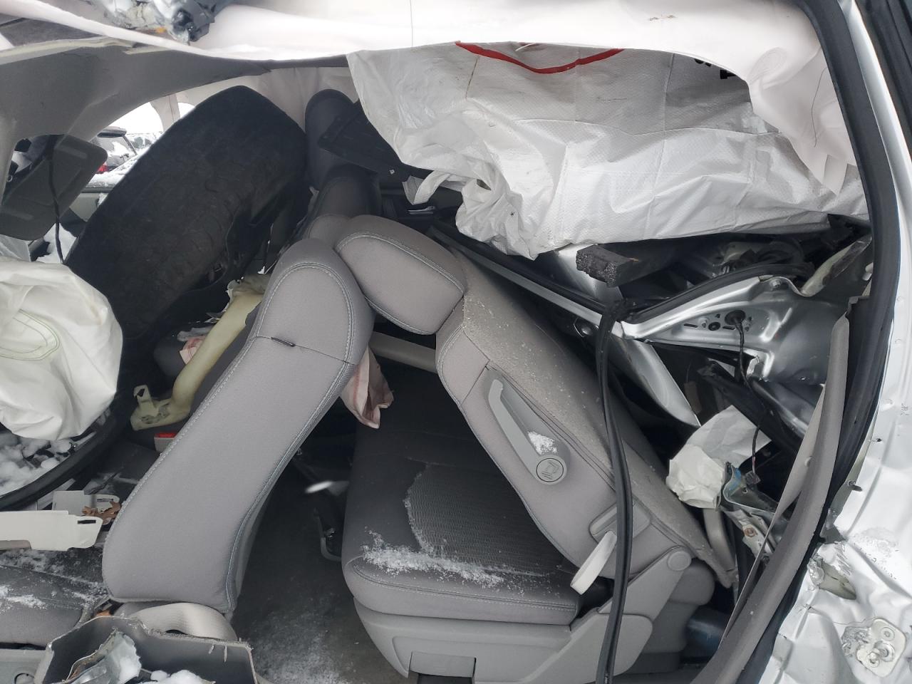 2015 Chevrolet Traverse VIN 1GNKVFKD6FJ134101 Copart auction photo, all over damage thumbnail 11