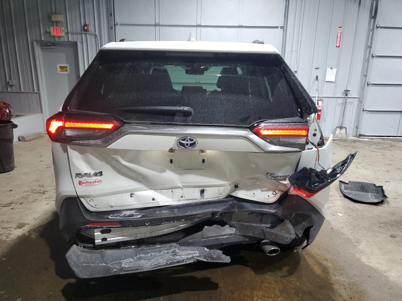 2020 Toyota RAV 4 VIN JTMDWRFV6LD540456 Copart auction photo, rear end / minor dent/scratches damage thumbnail 6