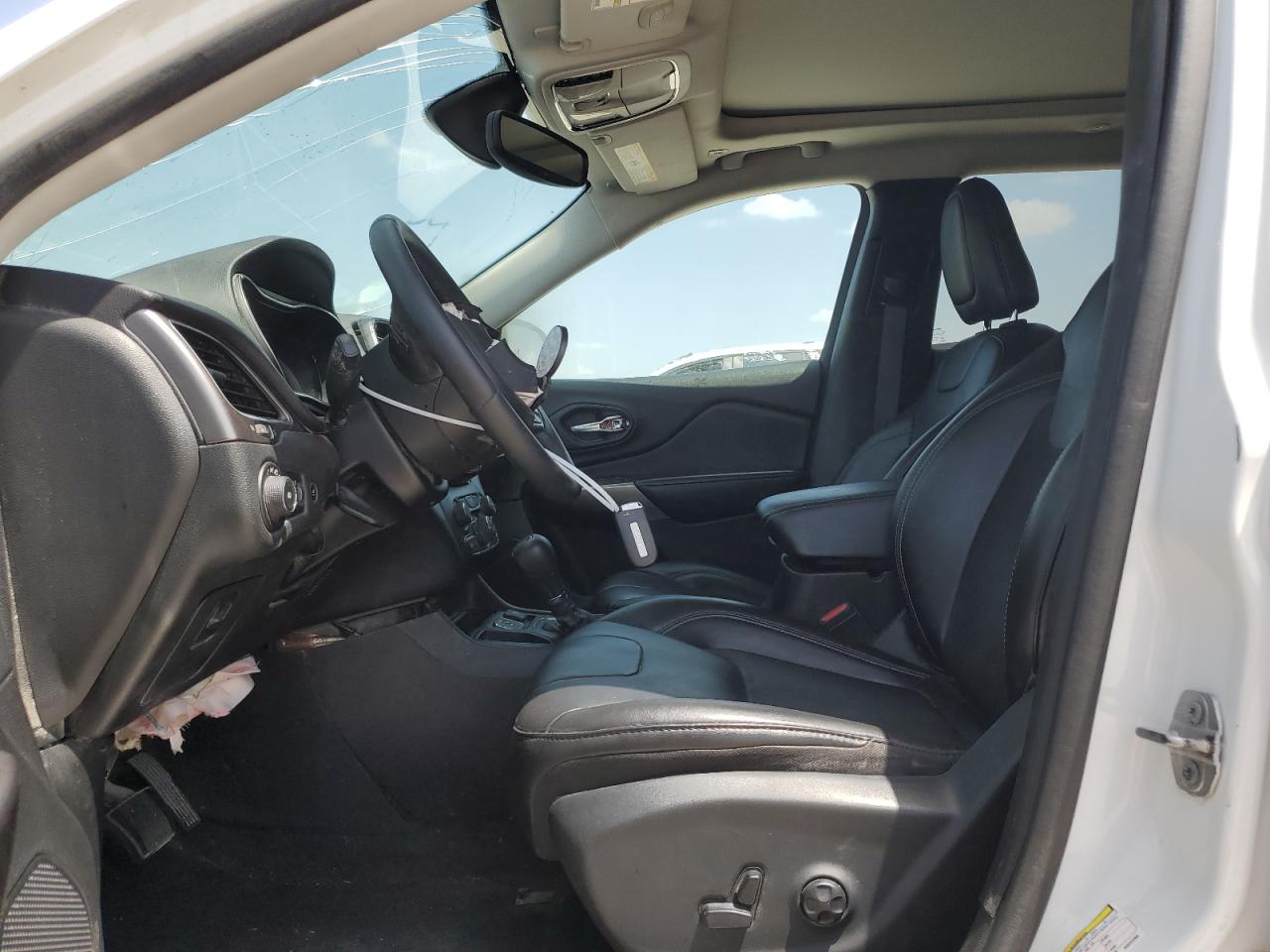 2019 Jeep Grand Cherokee VIN 1C4PJLLB1KD242396 Copart auction photo, side damage thumbnail 7