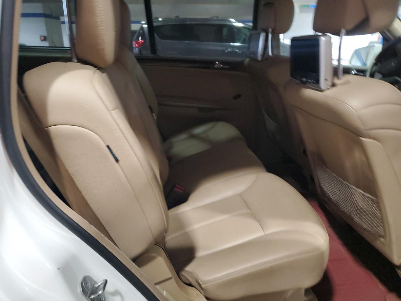 2011 Mercedes-Benz GL-klasse VIN 4JGBF7BE4BA677232 Copart auction photo, normal wear damage thumbnail 11
