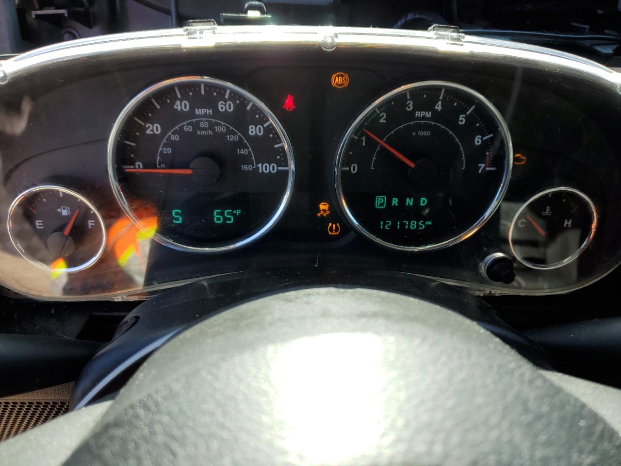 2015 Jeep Wrangler VIN 1C4BJWDG5FL761906 Copart auction photo, front end damage thumbnail 9