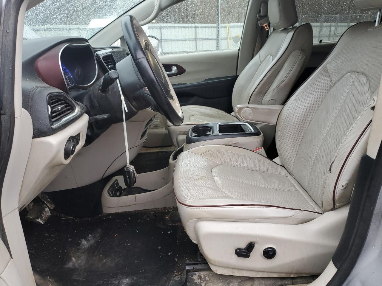 2020 Chrysler Pacifica VIN 2C4RC1GGXLR144222 Copart auction photo, front end damage thumbnail 7