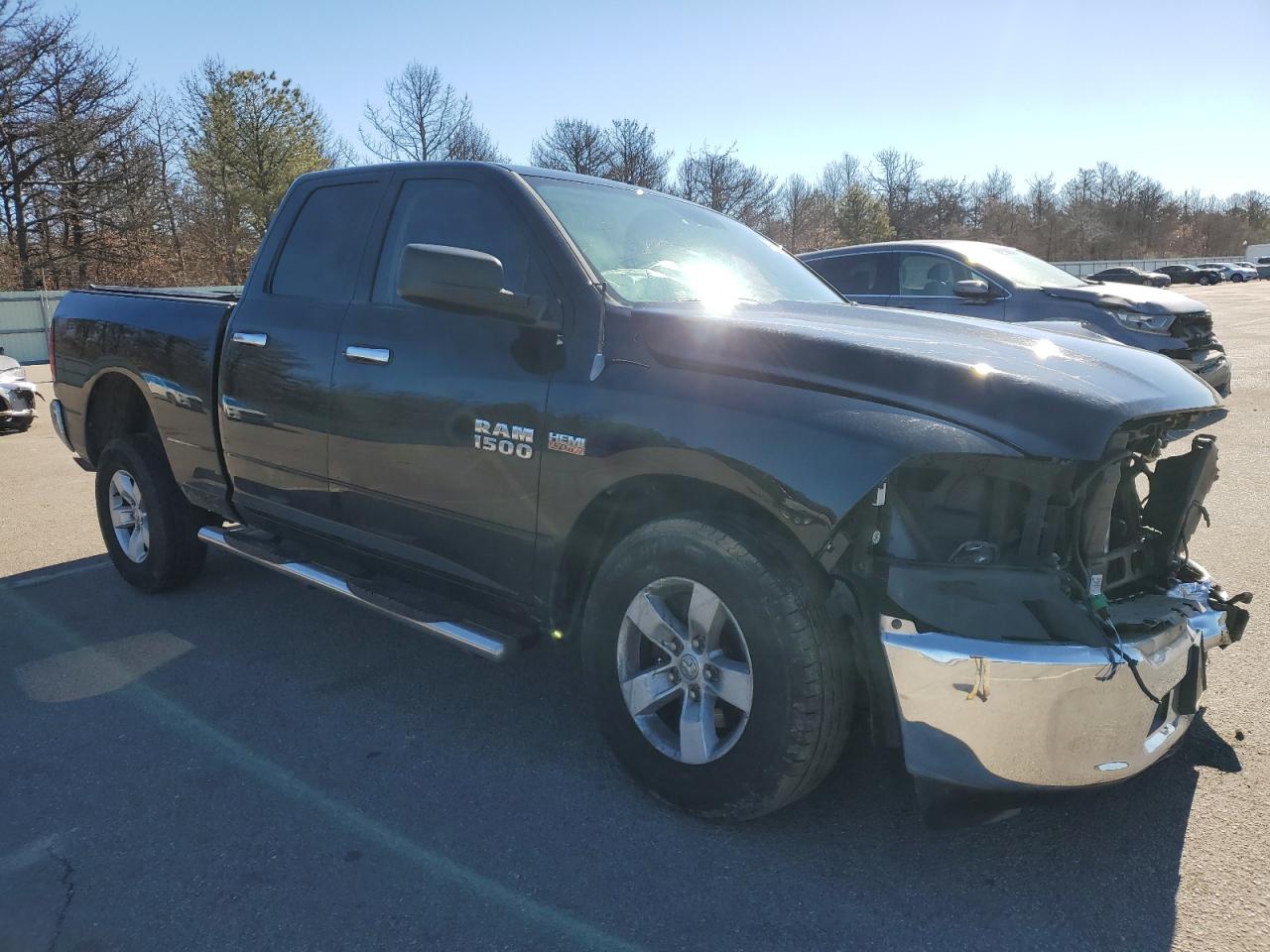 2013 RAM 1500 VIN 1C6RR7GT5DS705688 Copart auction photo, front end / minor dent/scratches damage thumbnail 4