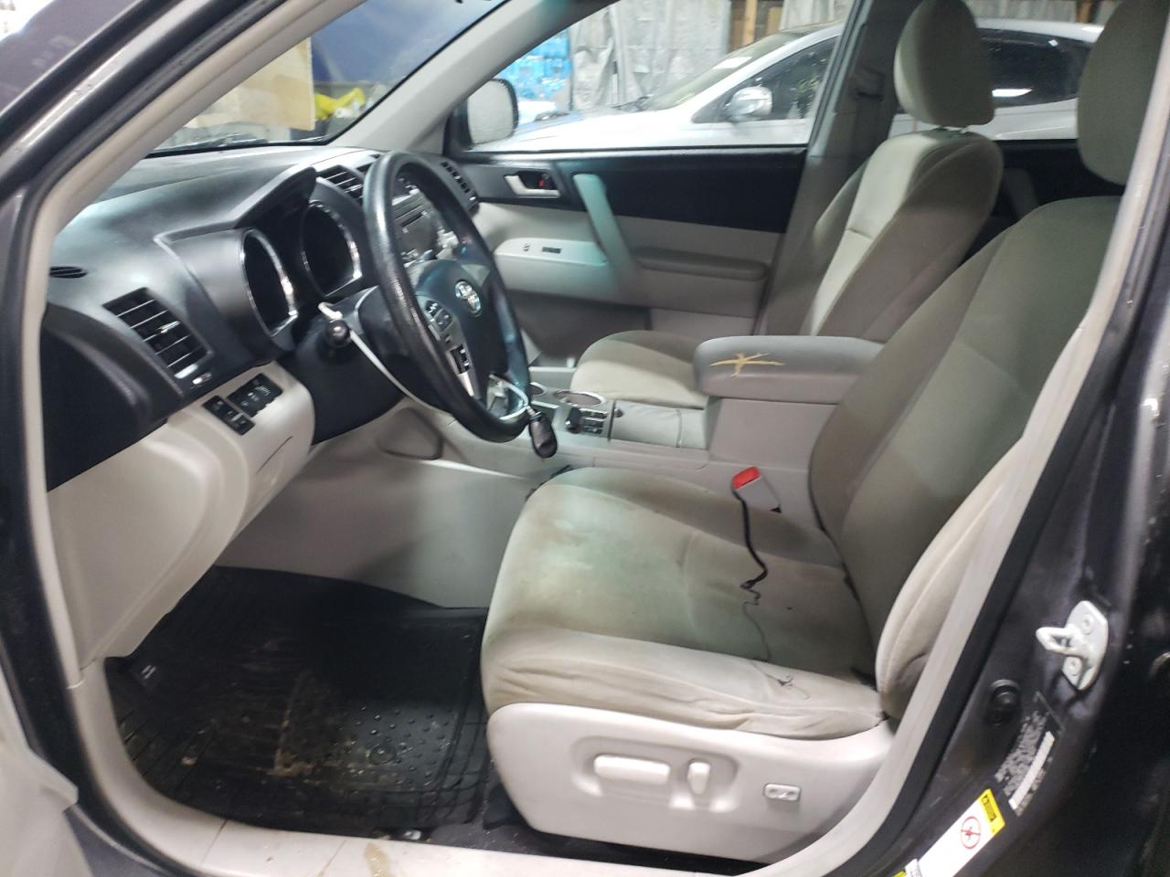 2012 Toyota Highlander VIN 5TDBK3EH5CS127993 Copart auction photo, rear end damage thumbnail 7