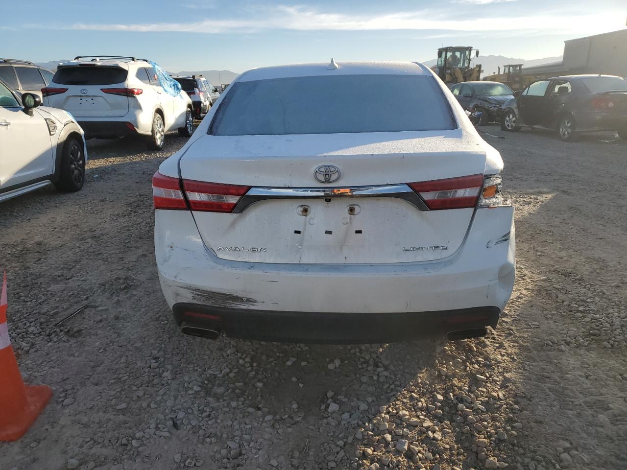 2013 Toyota Avalon VIN 4T1BK1EBXDU063023 Copart auction photo, front end / rear end damage thumbnail 6