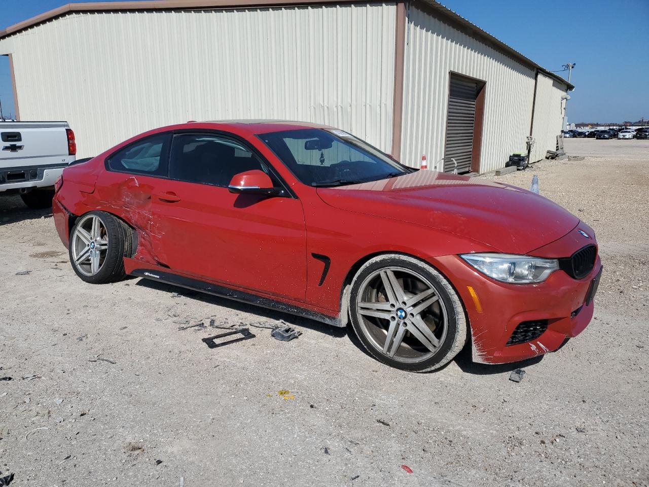 2015 BMW 4er VIN WBA3R1C53FK193111 Copart auction photo, side damage thumbnail 4