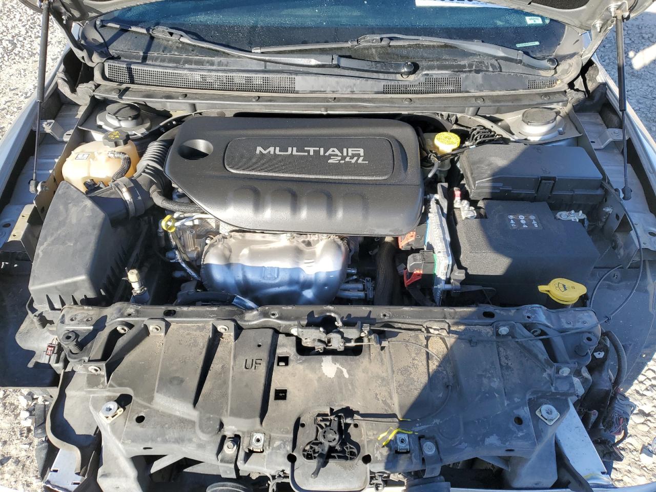 2016 Chrysler 200 VIN 1C3CCCABXGN178943 Copart auction photo, front end damage thumbnail 11