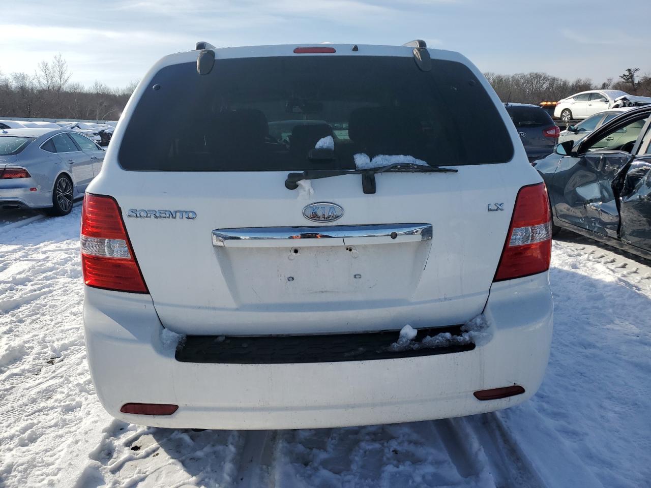 2008 KIA Sorento VIN KNDJC735785855868 Copart auction photo, side damage thumbnail 6