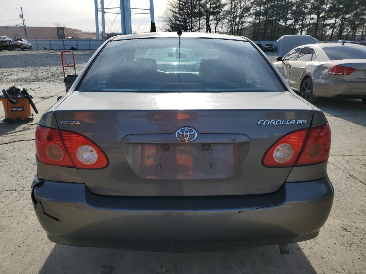 2008 Toyota Corolla VIN 2T1BR32E78C925076 Copart auction photo, side / rear end damage thumbnail 6
