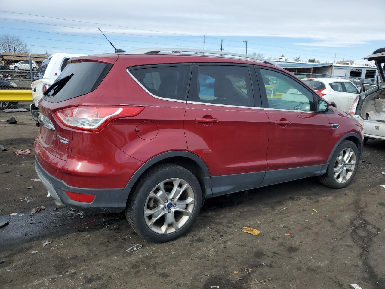 2014 Ford Escape VIN 1FMCU9J90EUA40013 Copart auction photo, hail damage thumbnail 3