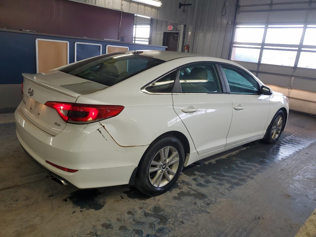 2015 Hyundai Sonata VIN 5NPE24AA0FH190179 Copart auction photo, all over damage thumbnail 3