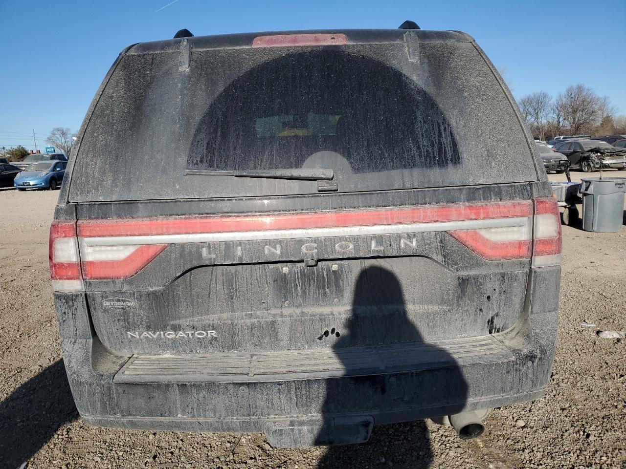 2017 Lincoln Navigator VIN 5LMJJ2JT0HEL09223 Copart auction photo, front end damage thumbnail 6