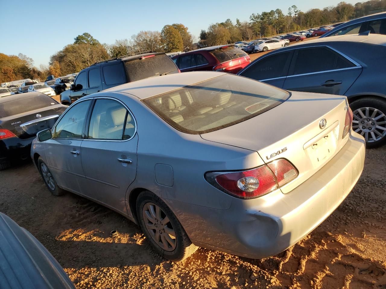 2004 Lexus ES VIN JTHBA30G145054371 Copart auction photo, side / front end damage thumbnail 2
