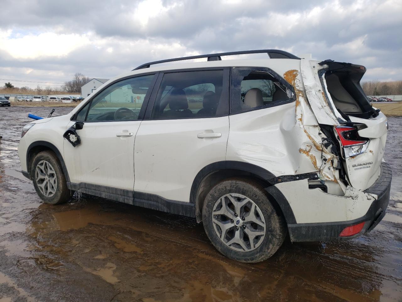 2020 Subaru Forester VIN JF2SKAGC5LH583777 Copart auction photo, rear end damage thumbnail 2