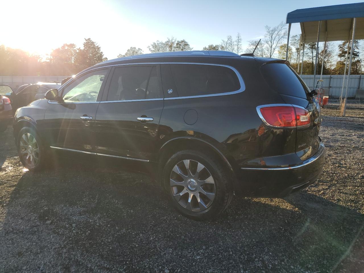 2016 Buick Enclave VIN 5GAKVCKDXGJ116954 Copart auction photo, front end damage thumbnail 2