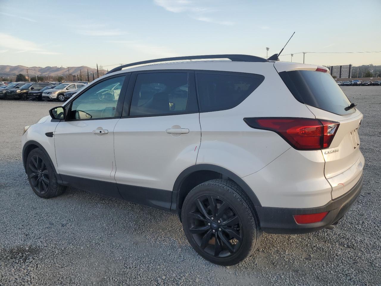 2019 Ford Escape VIN 1FMCU0GD7KUB08472 Copart auction photo, front end / side damage thumbnail 2