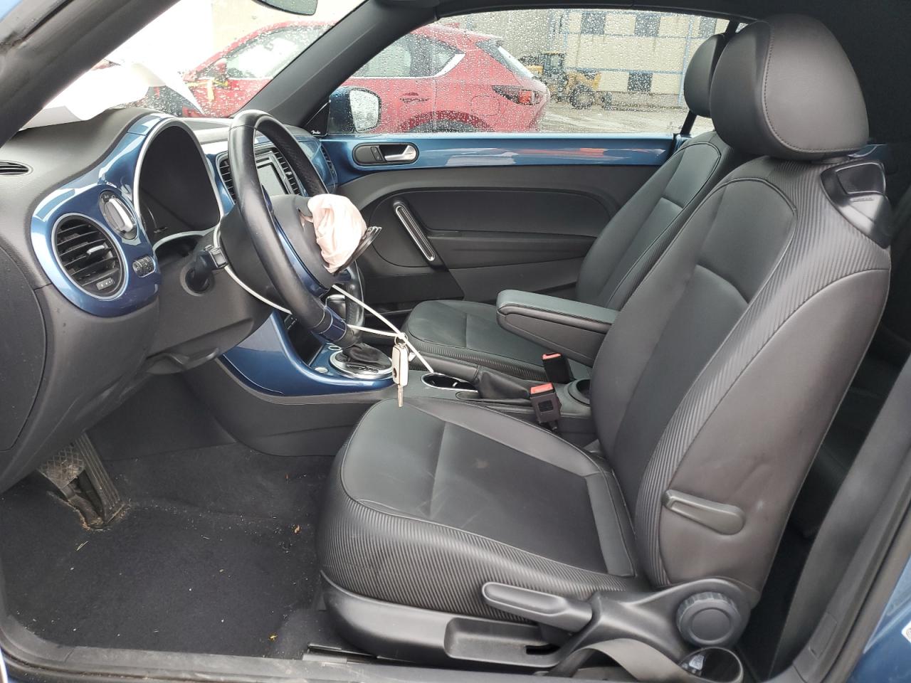 2019 Volkswagen Beetle VIN 3VW5DAAT7KM509329 Copart auction photo, front end damage thumbnail 7