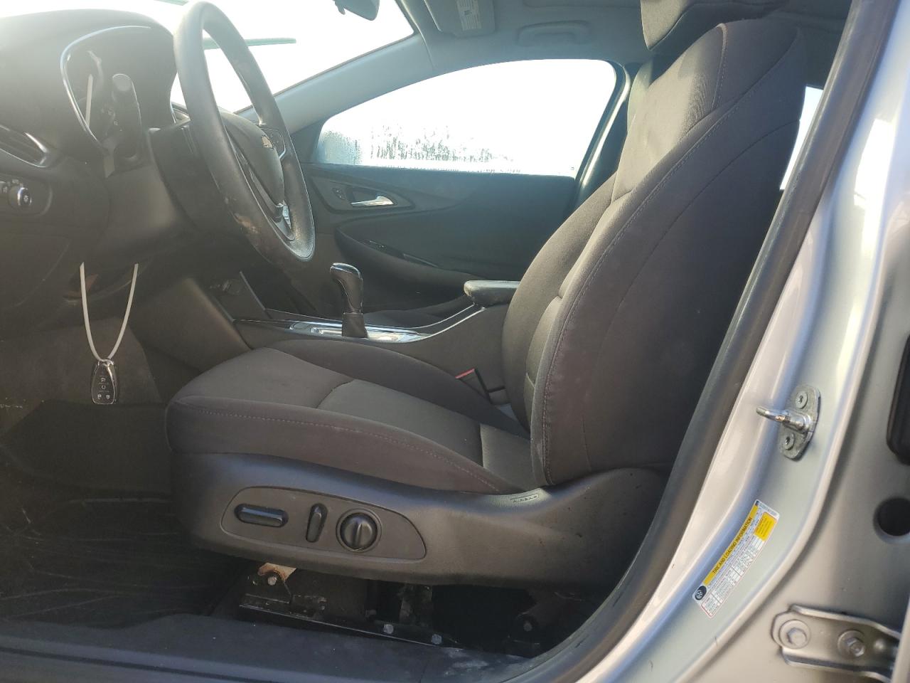 2019 Chevrolet Malibu VIN 1G1ZD5ST4KF182097 Copart auction photo, water/flood damage thumbnail 7