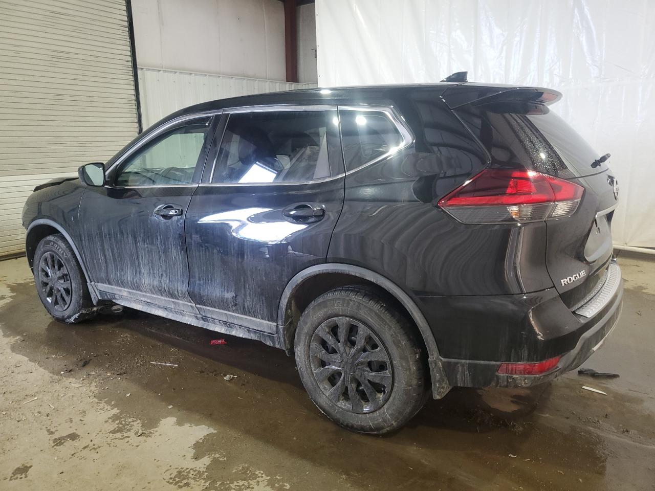 2018 Nissan Rogue VIN KNMAT2MVXJP572621 Copart auction photo, front end damage thumbnail 2