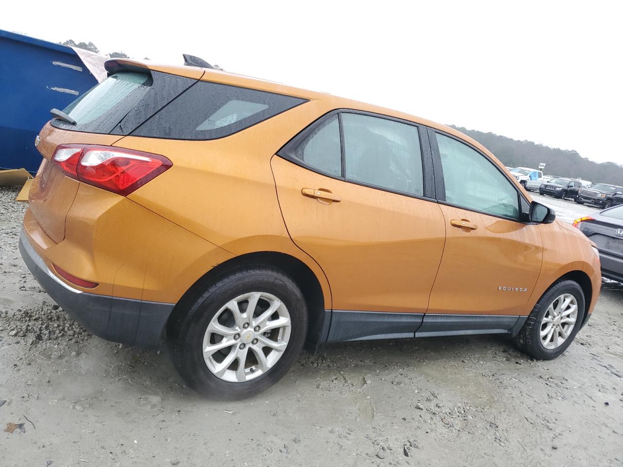2018 Chevrolet Equinox VIN 2GNAXHEV9J6238318 Copart auction photo, side / minor dent/scratches damage thumbnail 3
