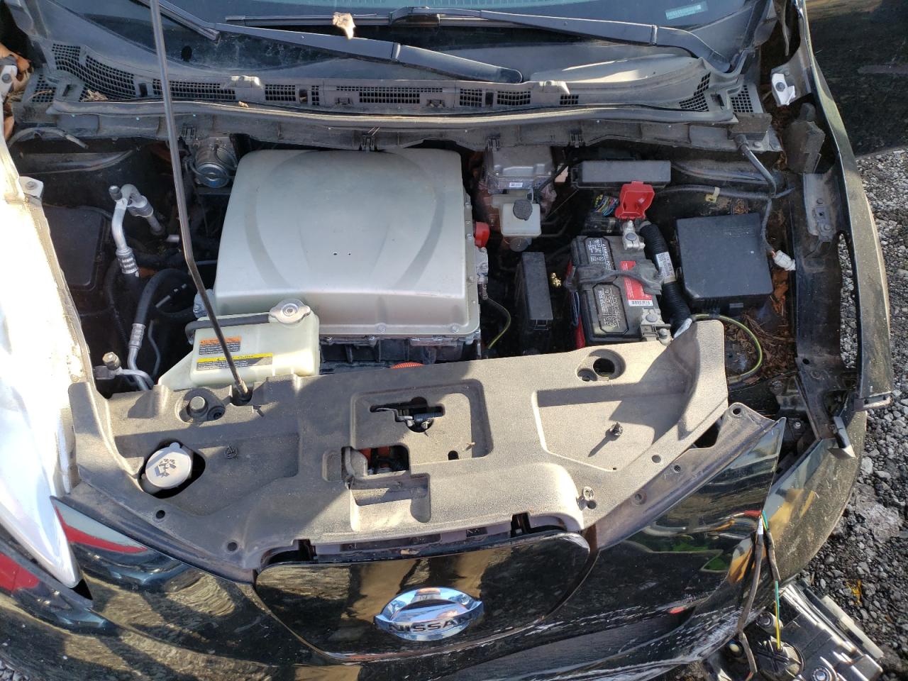 2015 Nissan Leaf VIN 1N4AZ0CPXFC308566 Copart auction photo, front end / mechanical damage thumbnail 11