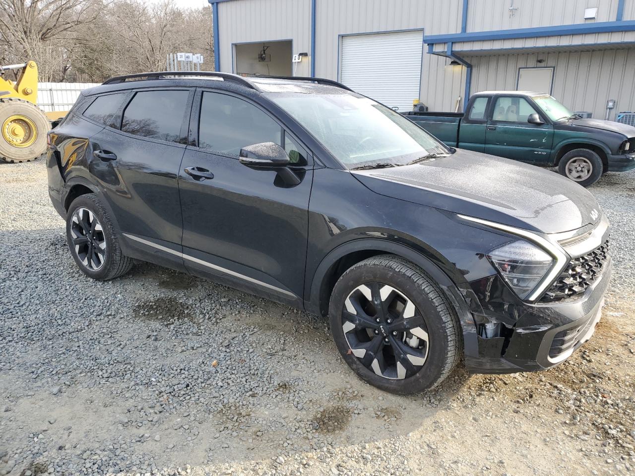 2024 KIA Sportage VIN 5XYK6CDF3RG214740 Copart auction photo, all over damage thumbnail 4