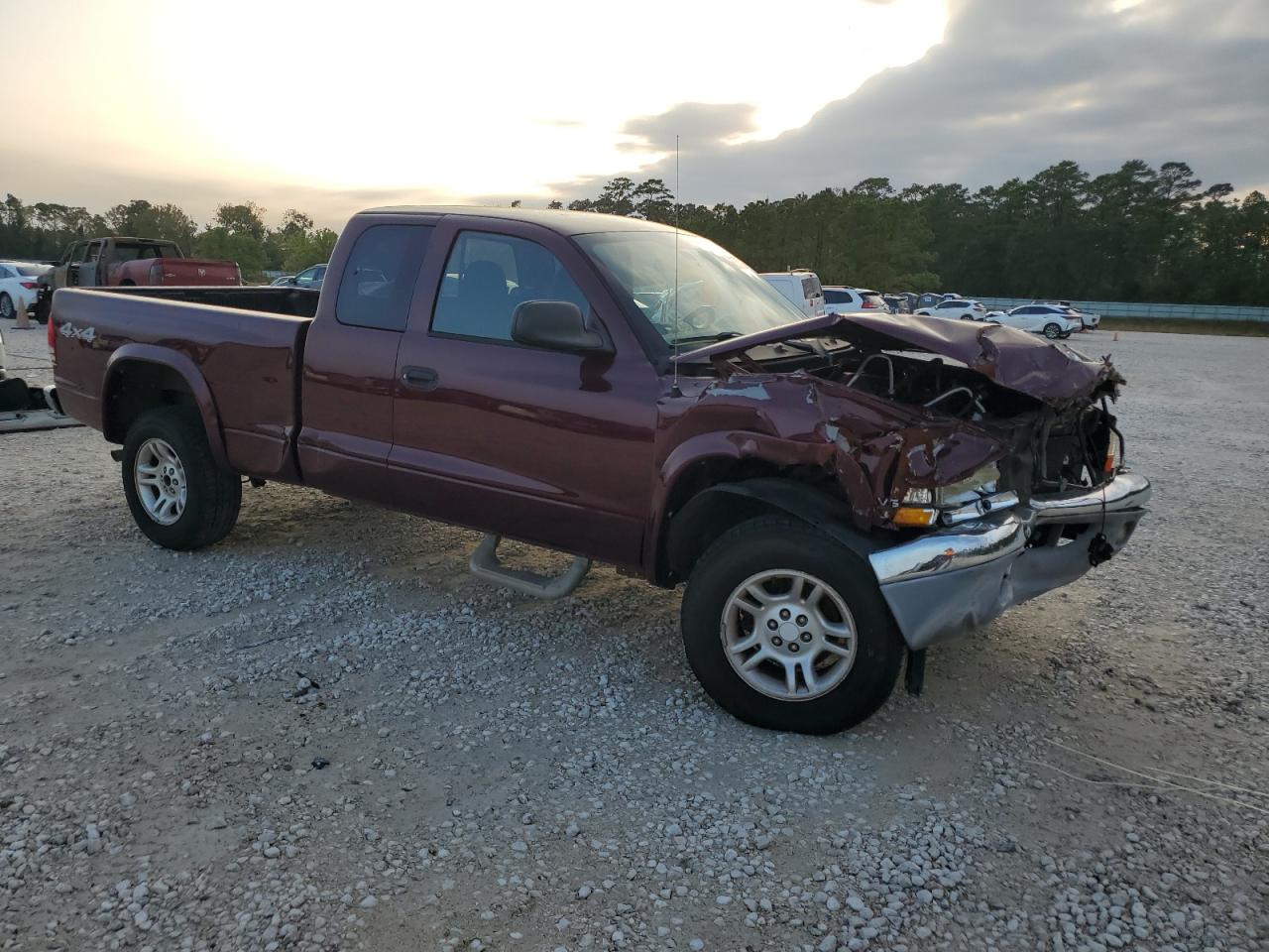 2003 Dodge Dakota VIN 1D7HG42XX3S197550 Copart auction photo, front end damage thumbnail 4
