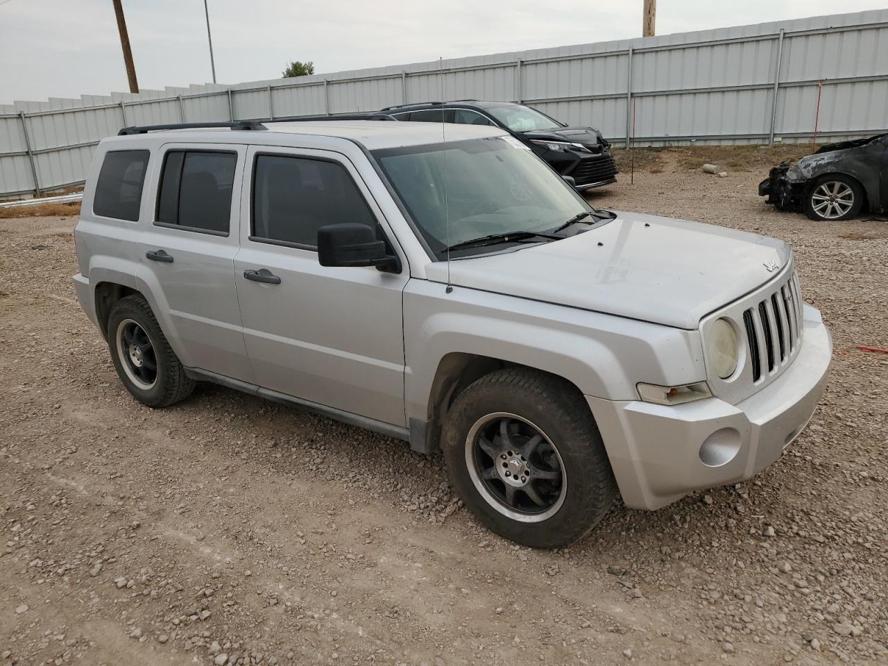 2007 Jeep Liberty (Patriot) VIN 1J8FT28W07D358278 Copart auction photo, mechanical damage thumbnail 4