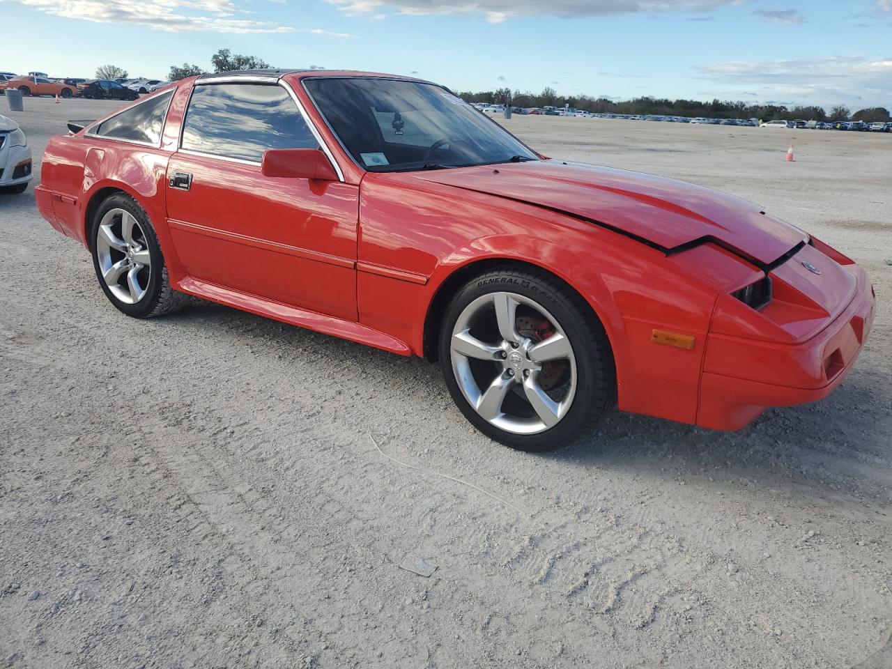 1986 Nissan 300ZX VIN JN1HZ14S3GX148058 Copart auction photo, water/flood damage thumbnail 4
