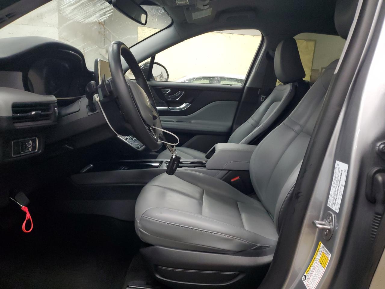 2021 Lincoln Corsair VIN 5LMCJ1D98MUL07383 Copart auction photo, front end / side damage thumbnail 7