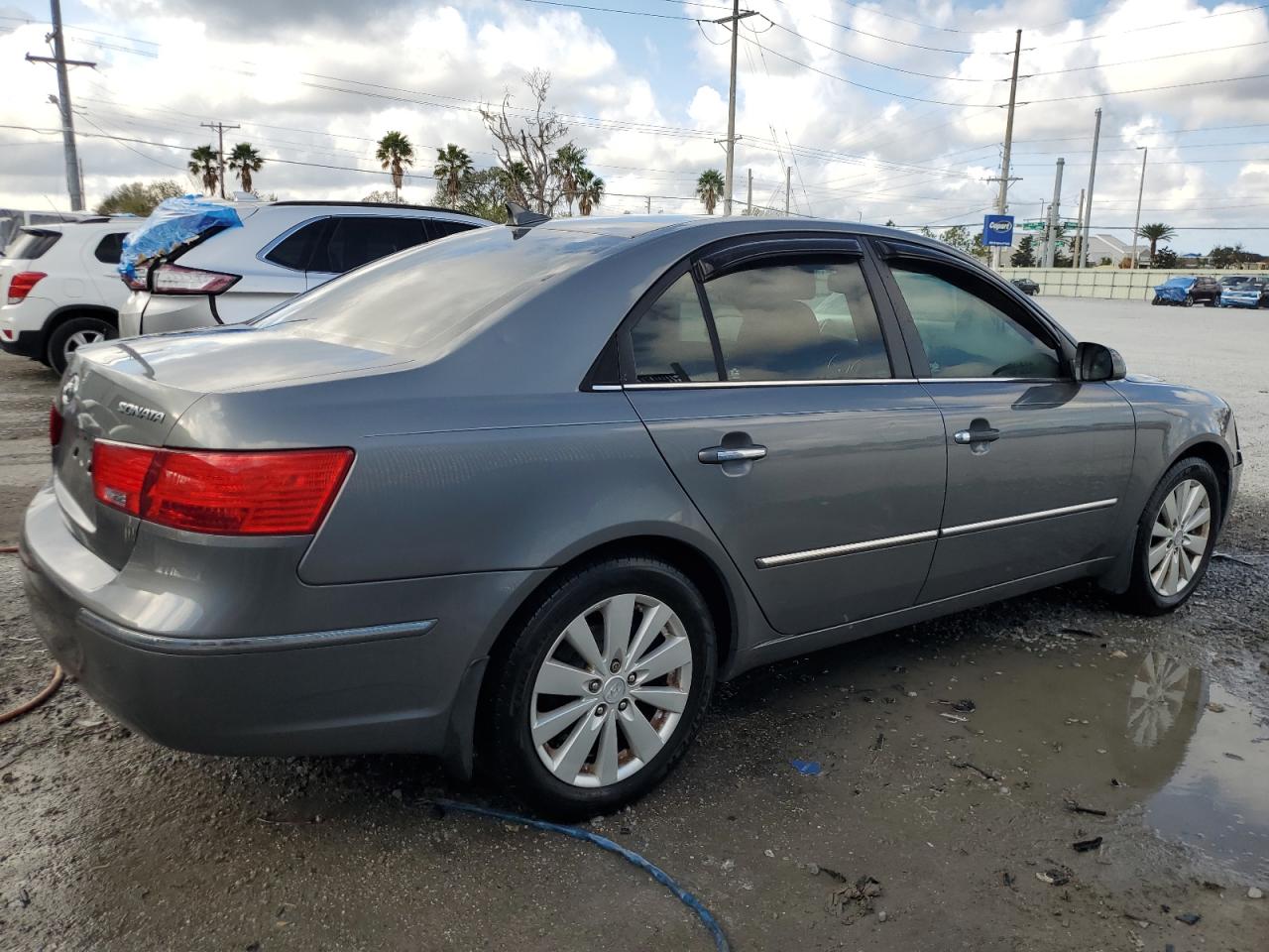 2010 Hyundai Sonata VIN 5NPEU4AC3AH643327 Copart auction photo, rear end damage thumbnail 3