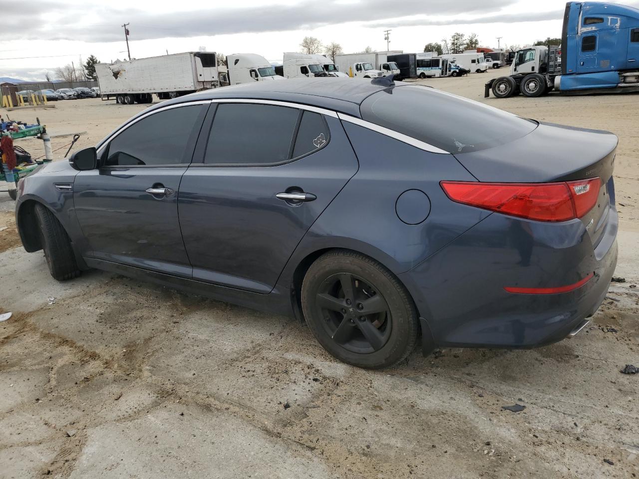 2015 KIA Optima VIN KNAGM4A7XF5572711 Copart auction photo, vandalism damage thumbnail 2