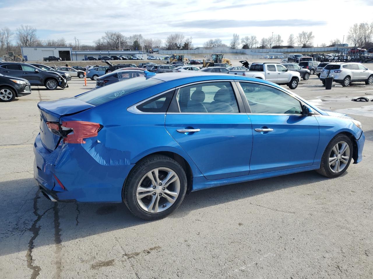 2018 Hyundai Sonata VIN 5NPE34AF9JH643782 Copart auction photo, rear end damage thumbnail 3