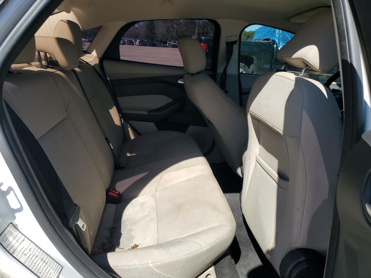 2016 Ford Focus VIN 1FADP3F29GL222557 Copart auction photo, side / rear end damage thumbnail 10