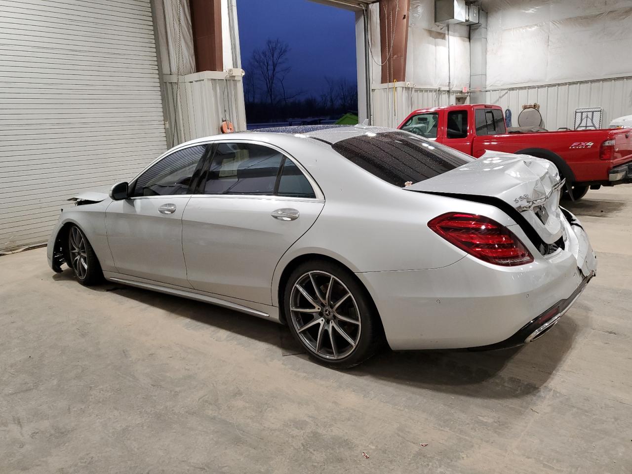 2020 Mercedes-Benz S-klasse VIN WDDUG8GB8LA515559 Copart auction photo, front end / rear end damage thumbnail 2