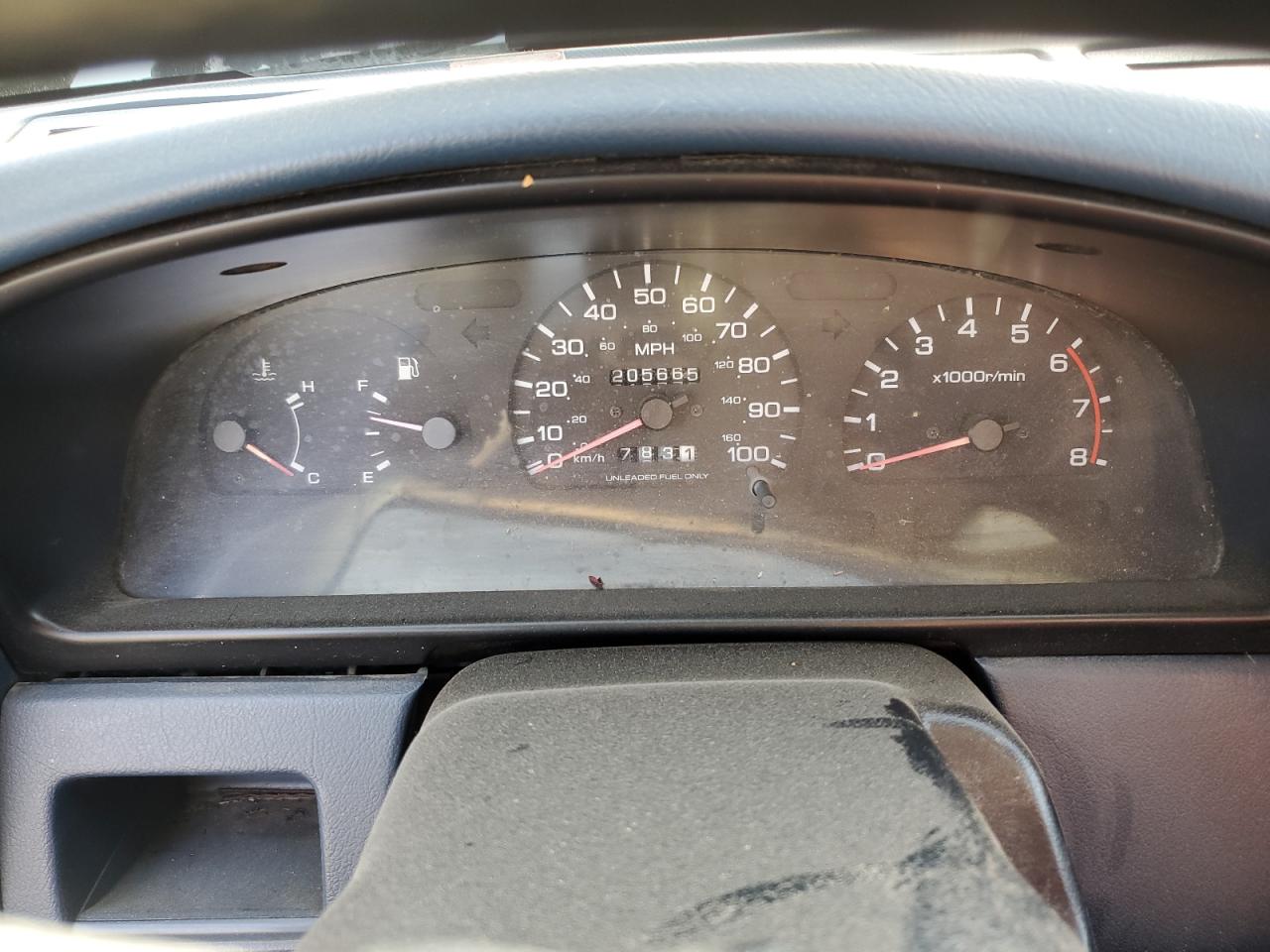 1995 Nissan Navara (Frontier) VIN 1N6SD11S4SC476785 Copart auction photo, front end damage thumbnail 9