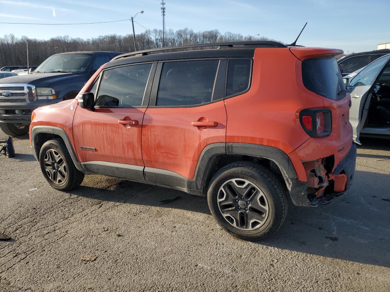 2017 Jeep Renegade VIN ZACCJBCB0HPE49333 Copart auction photo, rear end / mechanical damage thumbnail 2